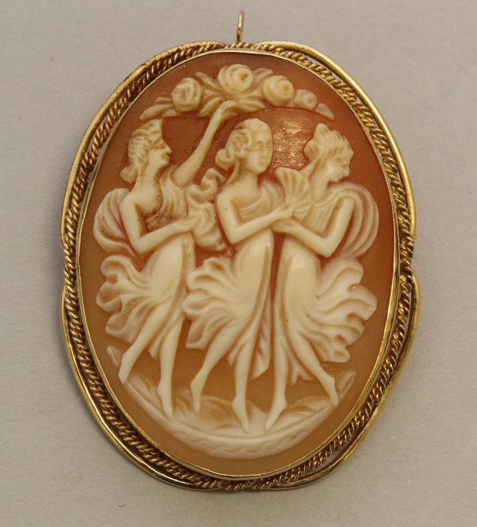 Gold Pin/Pendant with Cameo (1 of 2)