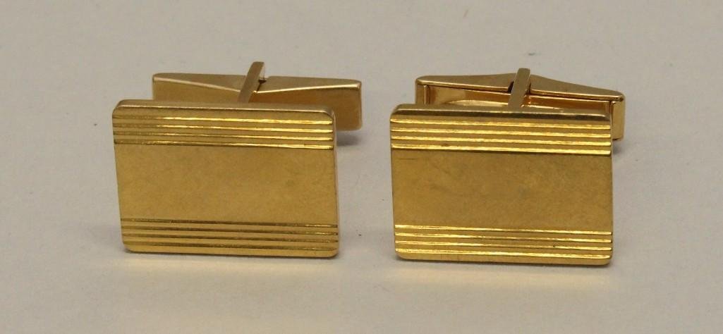Gold Cufflinks (1 of 2)