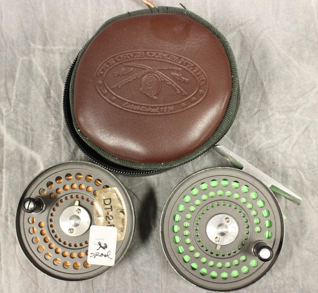 Orvis CFO #2 Fly Reel and Spool (1 of 6)