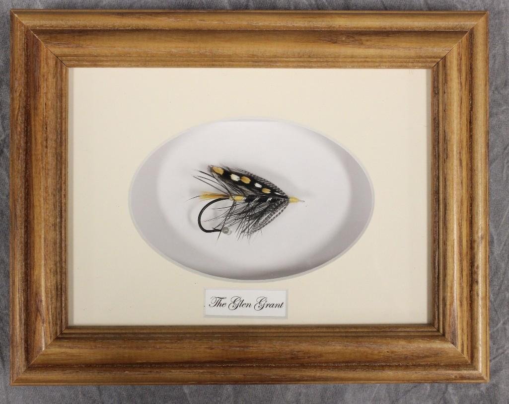 Orvis Plastic Case Various Flies (1 of 4)