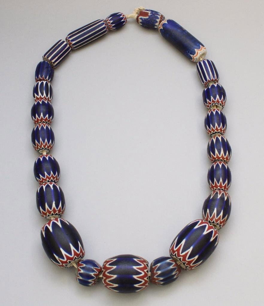 Native American Endless Beaded Necklace (1 of 1)