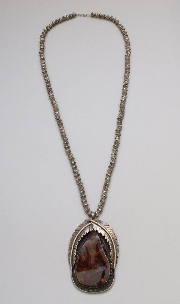 Native American Necklace (1 of 4)