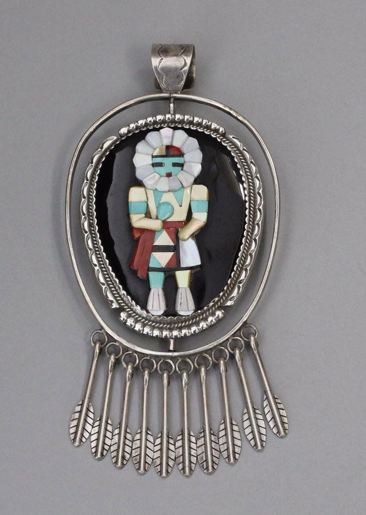 Native American Zuni Pendant (1 of 2)