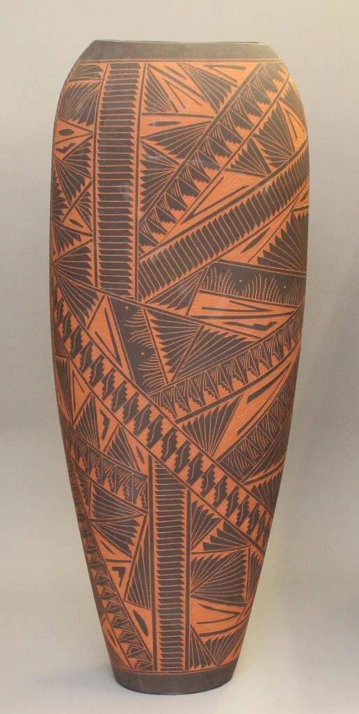 Native American Navajo Pottery (1 of 3)