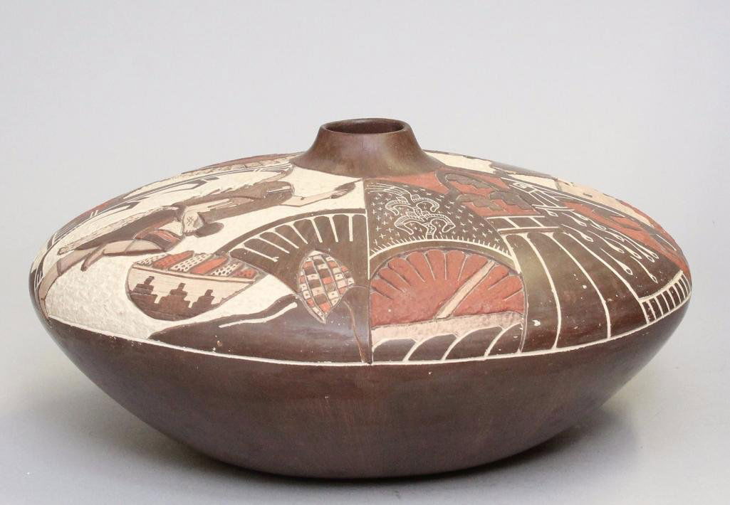 Native American Hopi Pottery (1 of 4)