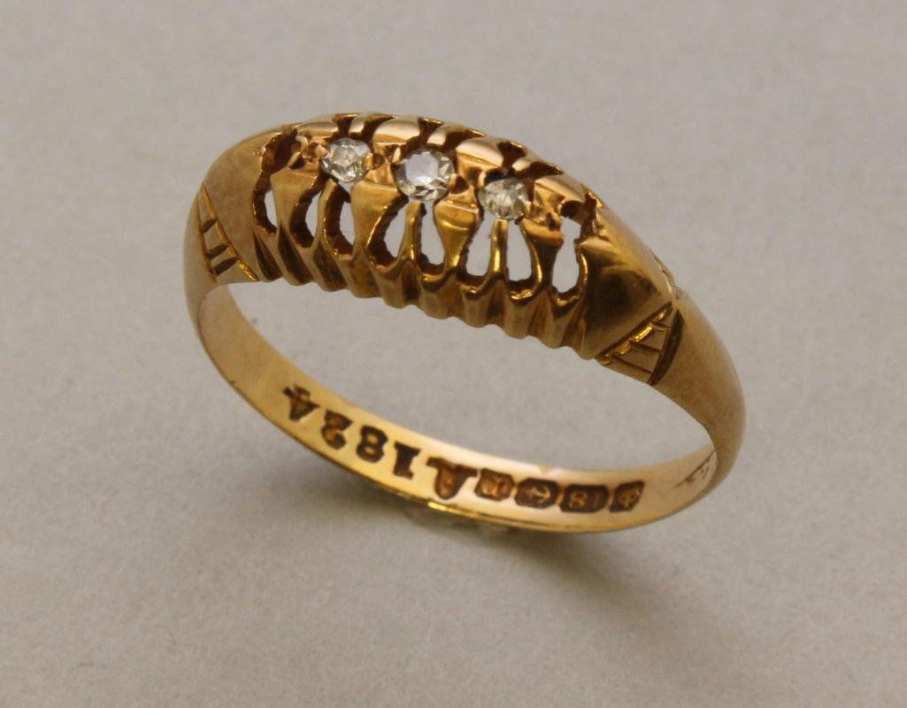 Gold Ring with Diamond (1 of 2)