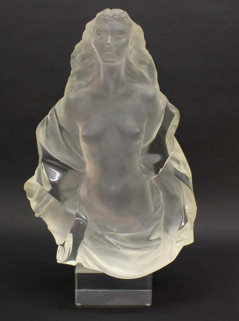 Frederick Hart (1943-1999, District of Colombia,: Lucite sculpture. Limited edition 28/60. Signed "Hart" and "1988, XXVIII/LX" 25"h x 15"w x 7"d.