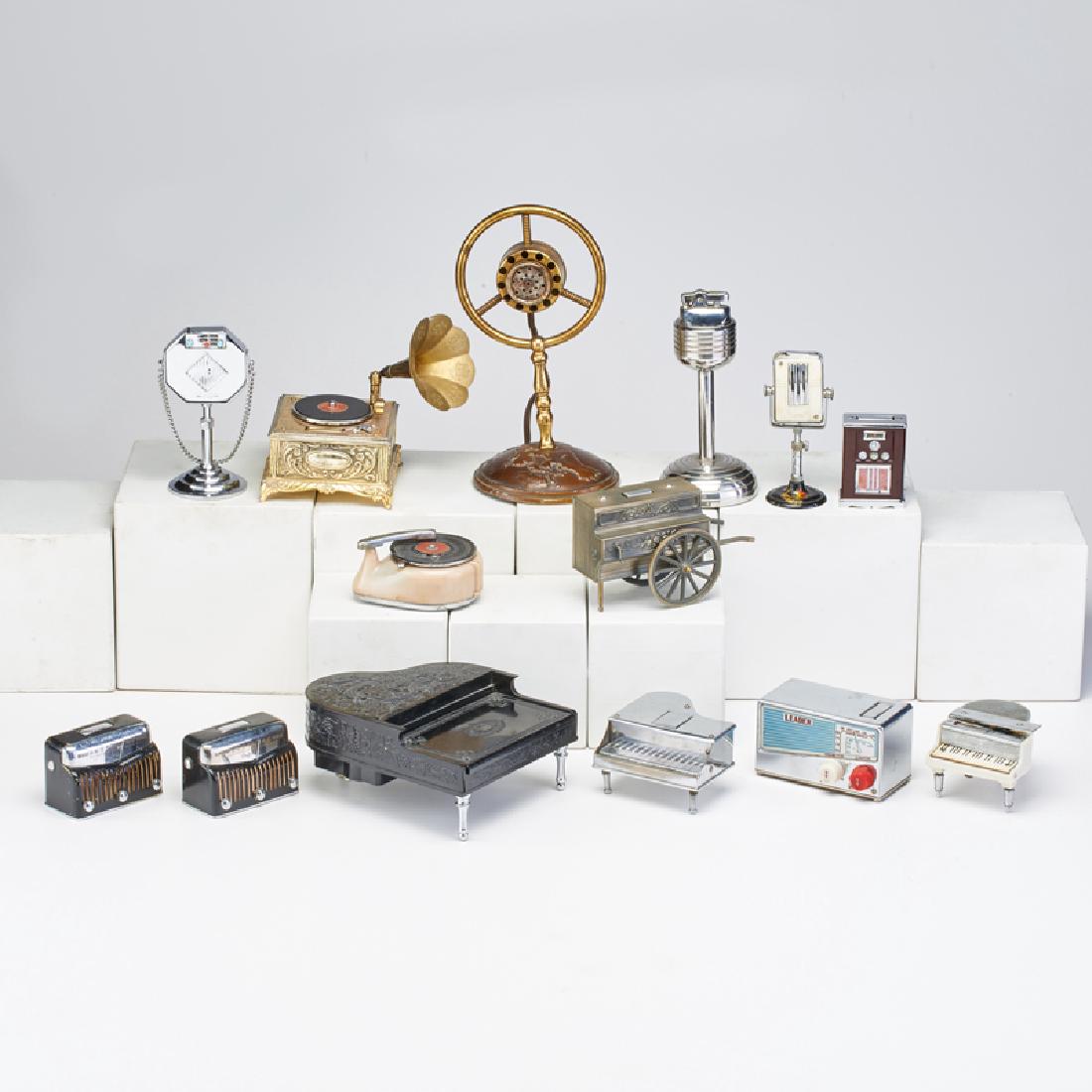 NOVELTY LIGHTERS (1 of 1)