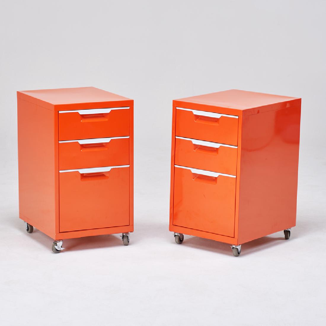 CONTEMPORARY (1 of 1)