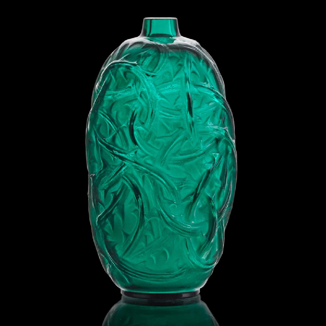 LALIQUE "Ronces" vase, green glass (1 of 4)