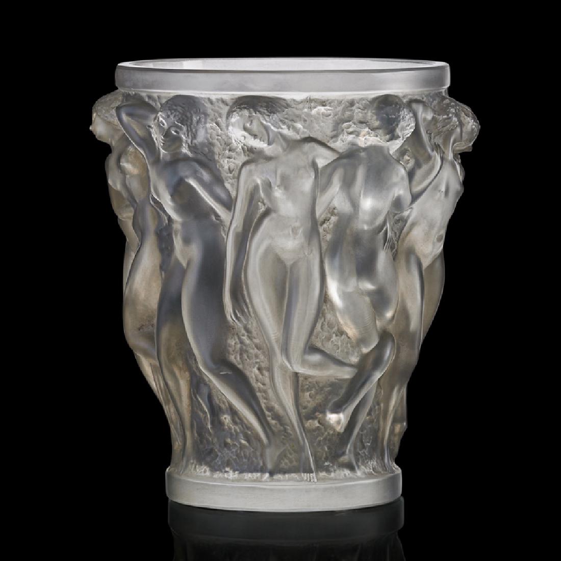 LALIQUE "Bacchantes" vase, clear glass (1 of 6)