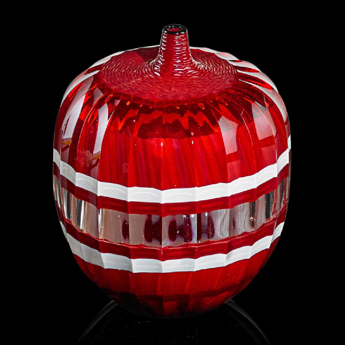 YOICHI OHIRA Untitled glass vase: YOICHI OHIRA (b. 1946) Untitled vase, Murano, Italy, 2000 Blown and inciso glass, carved and polished surface Executed by Maestro Livio Serena and Maestro Giacomo Barbini Etched Yoichi Ohira Mo. L. Se