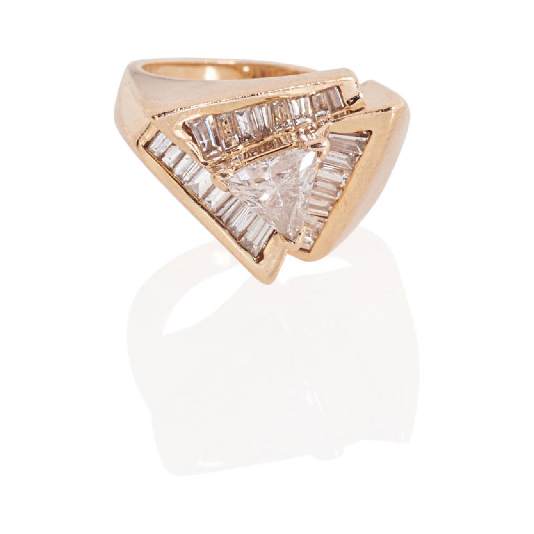 DIAMOND & YELLOW GOLD RING (1 of 1)