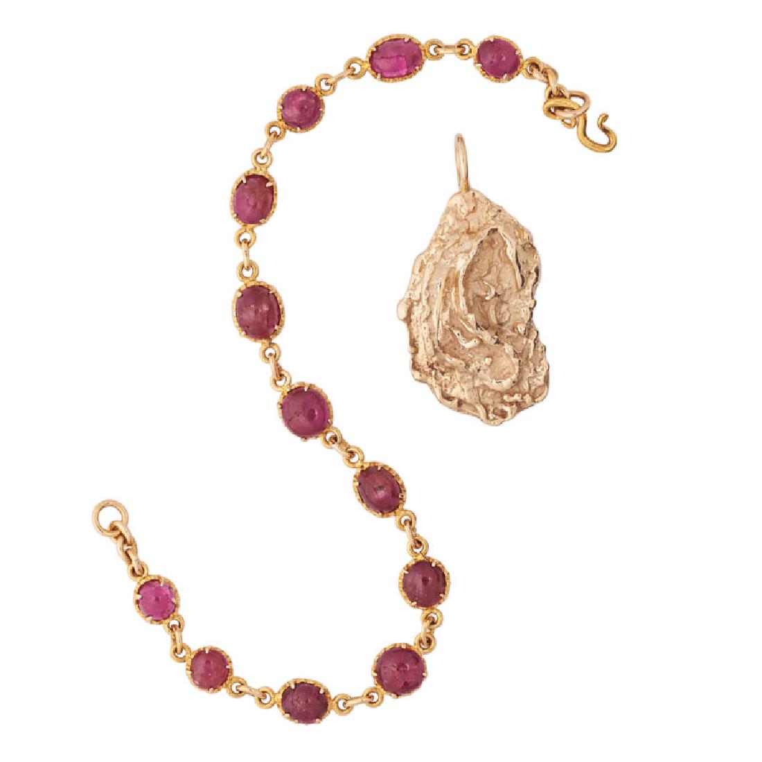 RUBY OR YELLOW GOLD BRACELET, PENDANT (1 of 1)
