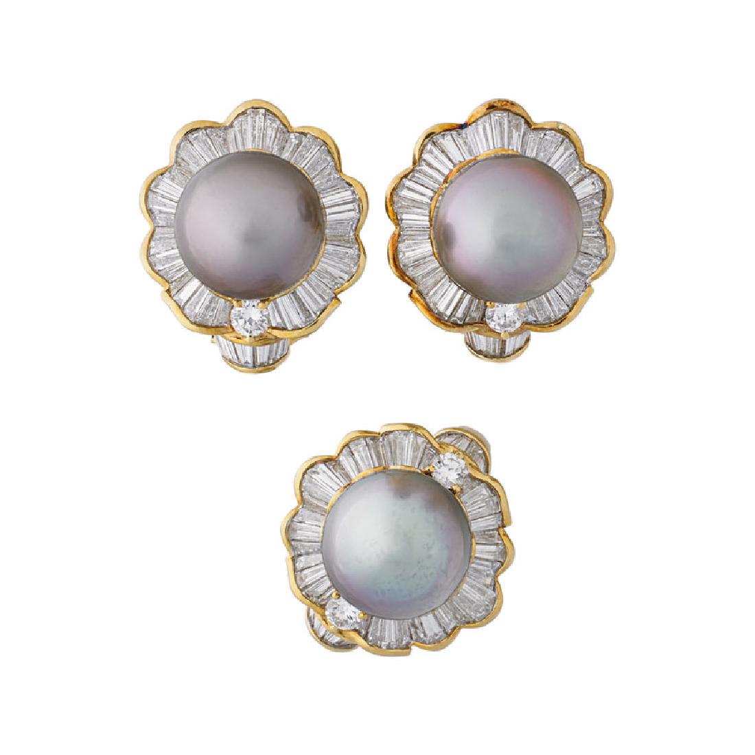 TAHITIAN SOUTH SEA PEARL, DIAMOND & YELLOW GOLD SUITE (1 of 2)