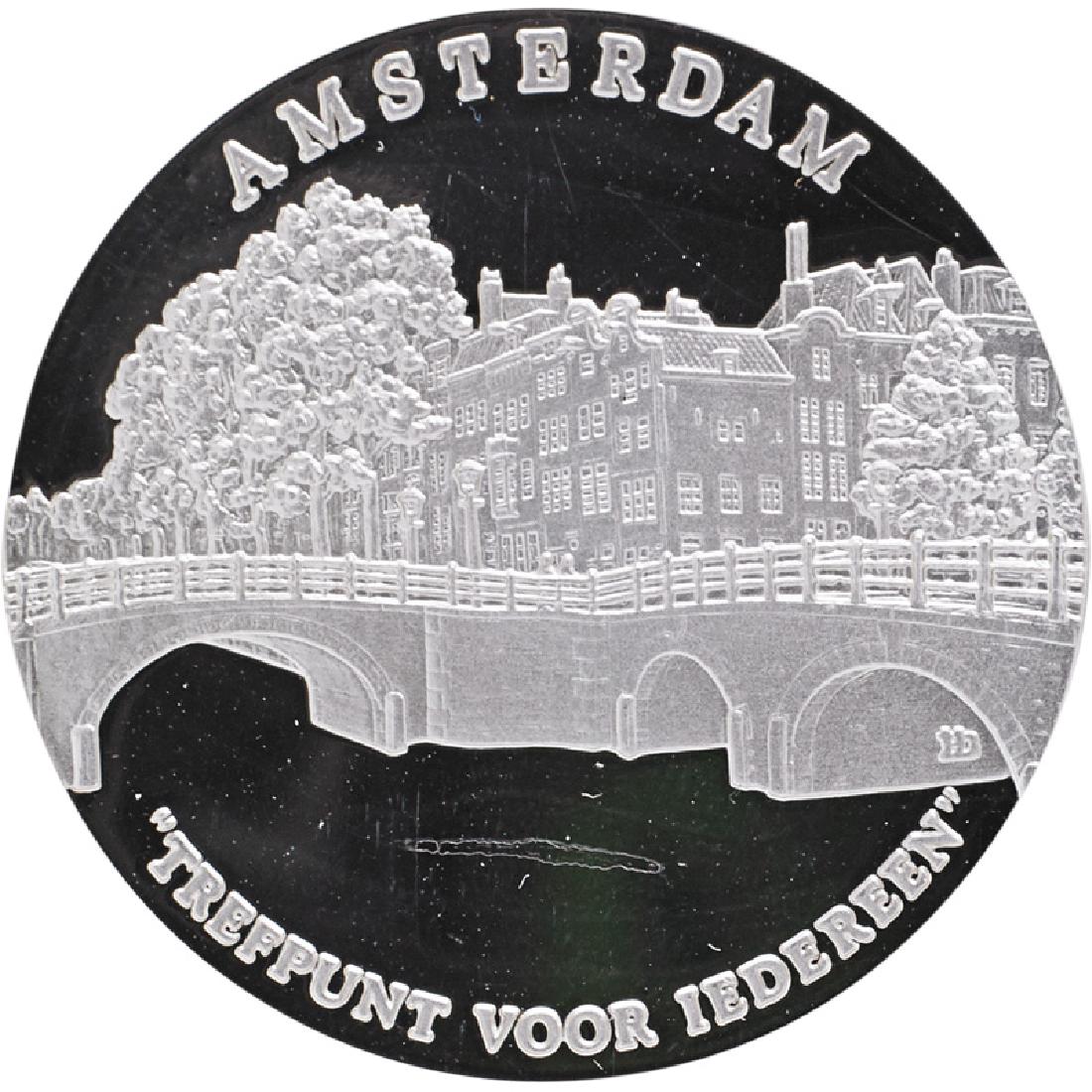 FRANKLIN MINT COMMEMORATIVE MEDAL SET: Thirty-six Franklin Mint International Society of Postmasters sterling silver proof medals.