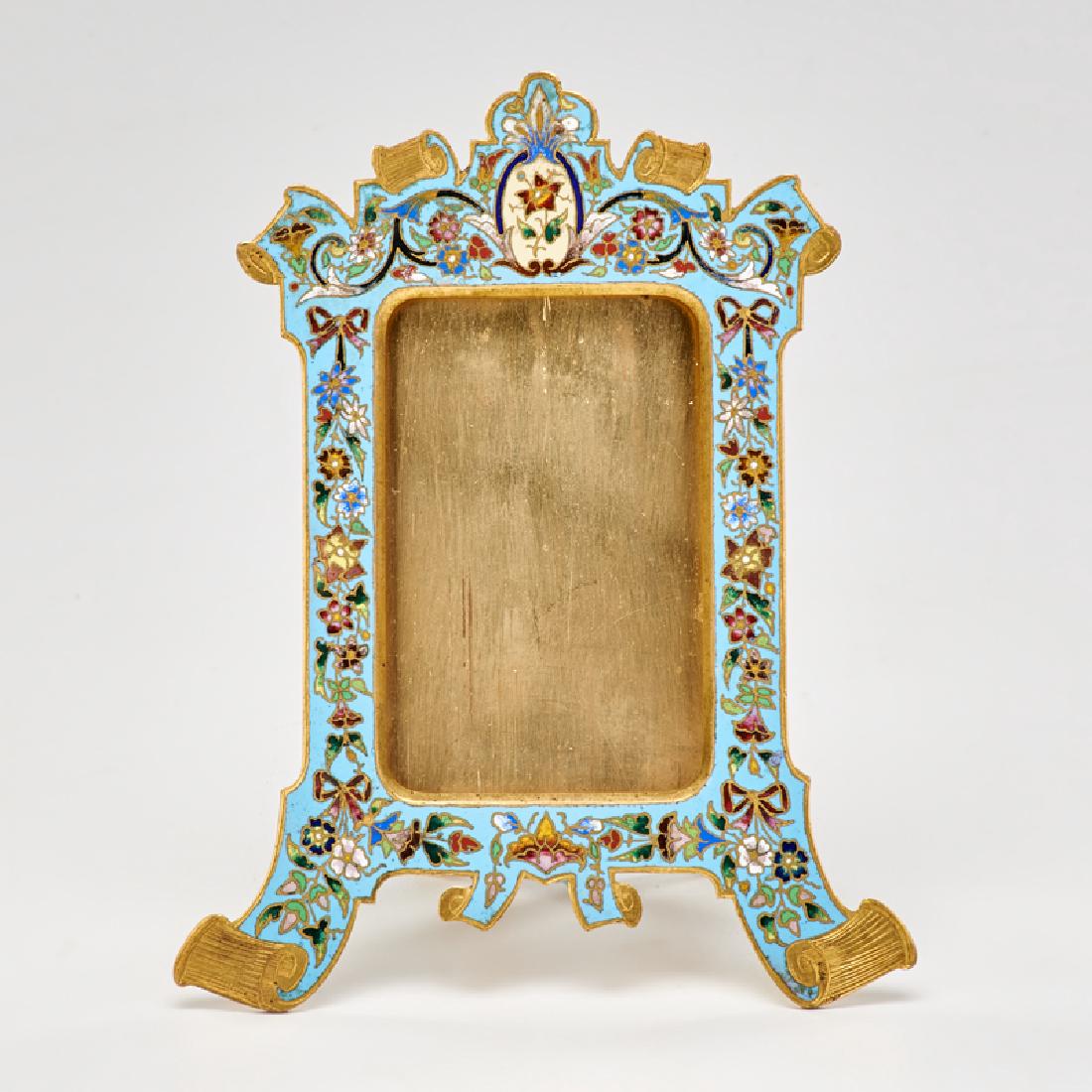 AESTHETIC MOVEMENT (1 of 1)