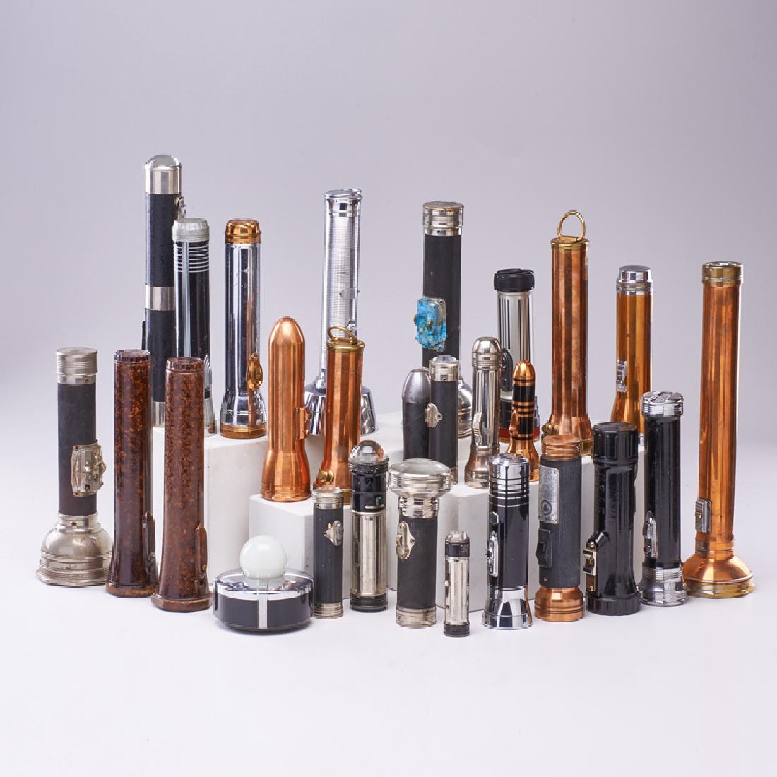 EVEREADY; KWIK-LITE; WINCHESTER; RAY-O-VAC, ETC. (1 of 1)