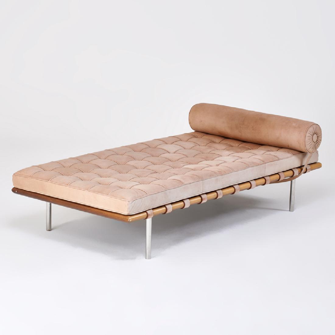 MIES VAN DER ROHE; KNOLL (1 of 1)