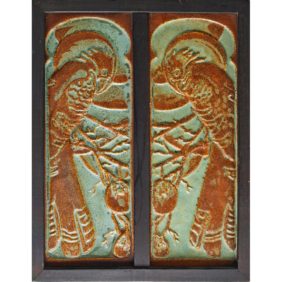 CALCO Pair of parrot tiles (1 of 1)