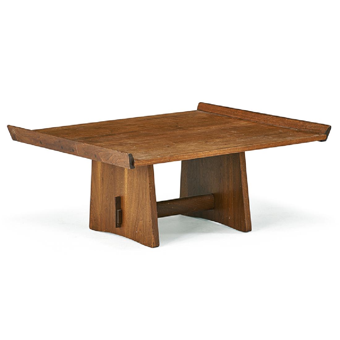 NAKASHIMA Milkhouse coffee table