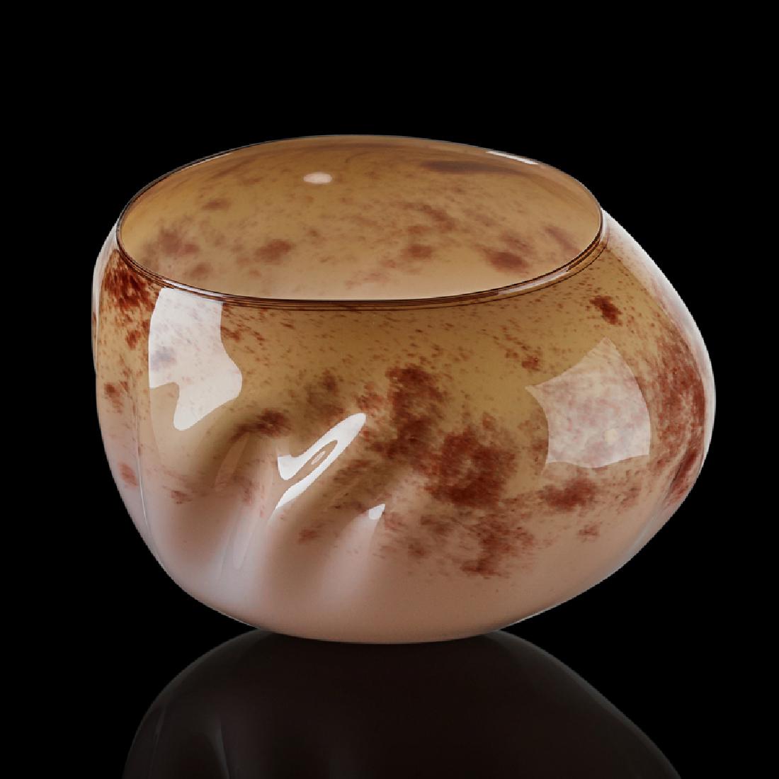 DALE CHIHULY Basket (1 of 1)