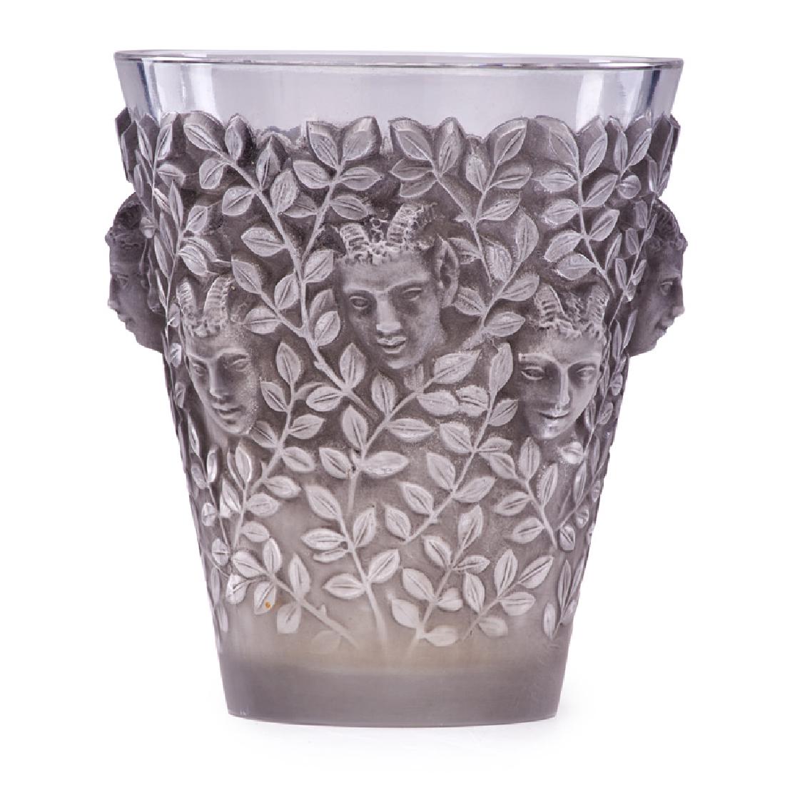 LALIQUE "Silènes" vase (1 of 3)