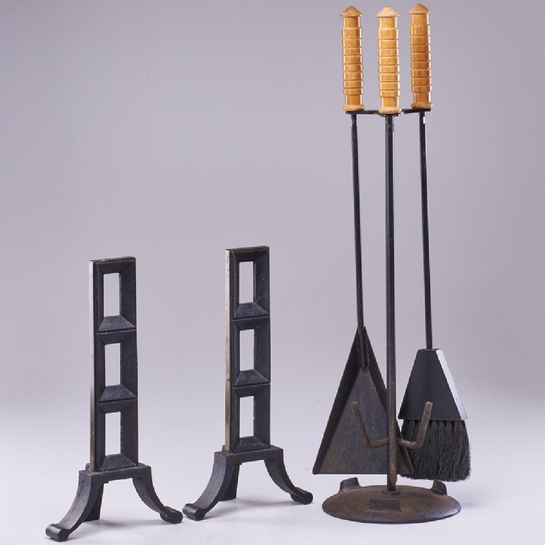 FIREPLACE TOOLS & ACCESSORIES (1 of 2)