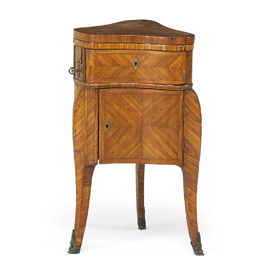 LOUIS XV TULIPWOOD VANITY TABLE: Heart-shaped with hinged lid opening to mirror and marble surface, on cabriole legs, France, 18th/19th c. 30 1/2" x 16 1/2" x 14"