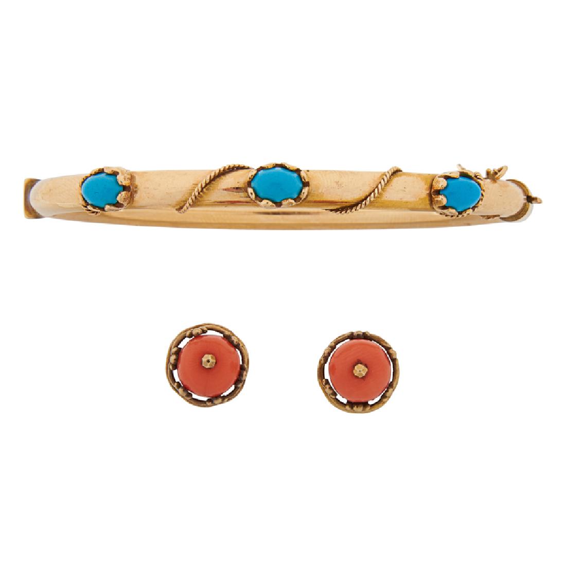 TURQUOISE OR CORAL & GOLD BRACELET OR EARRINGS (1 of 1)