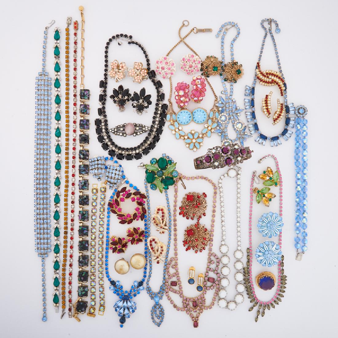 COLLECTION OF COLORFUL COSTUME JEWELRY (1 of 1)