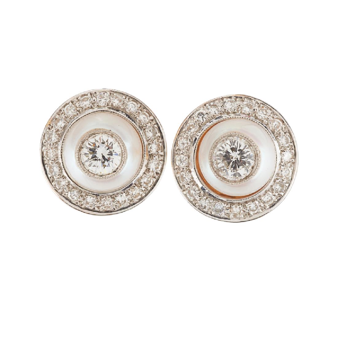 DIAMOND & PEARL YELLOW GOLD STUD EARRINGS (1 of 4)