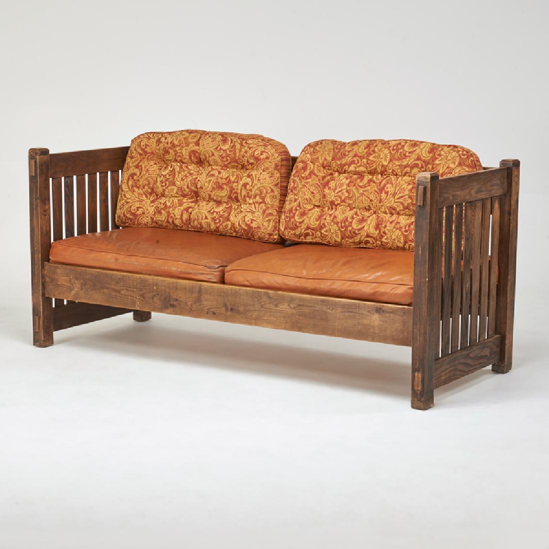 ARTS & CRAFTS (1 of 1)