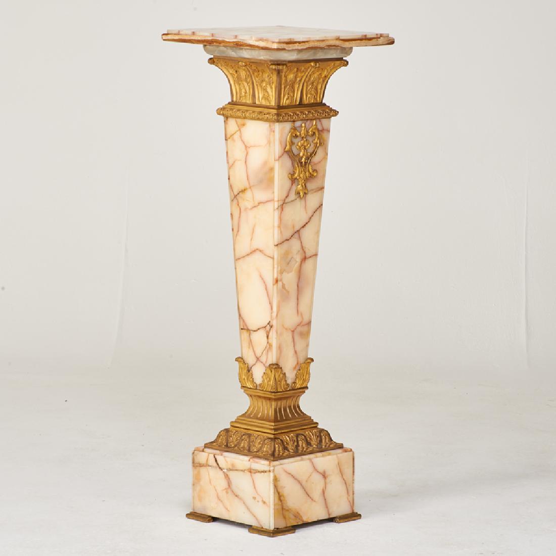 NEOCLASSICAL STYLE (1 of 1)