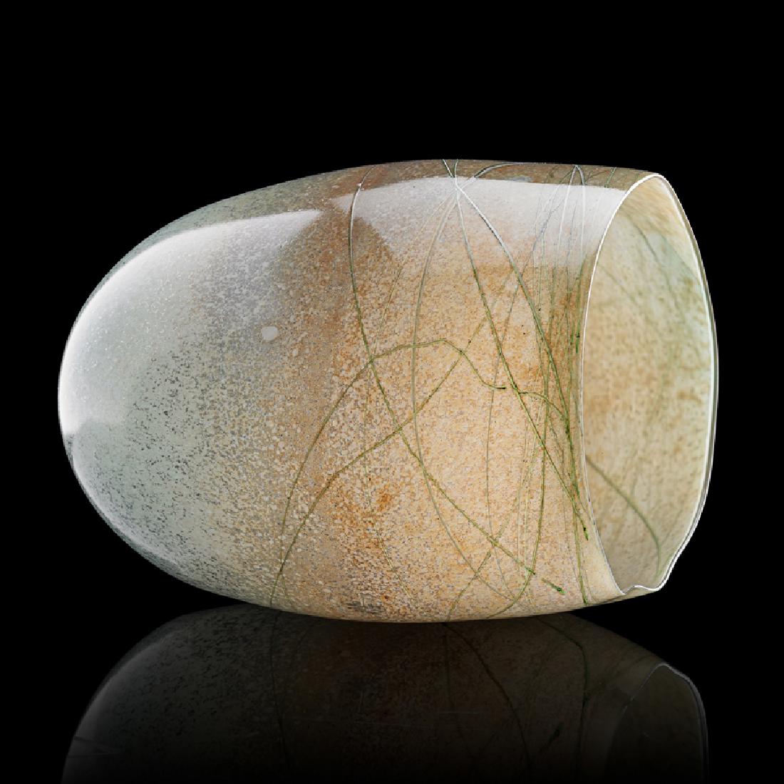 DALE CHIHULY Early Basket (1 of 3)