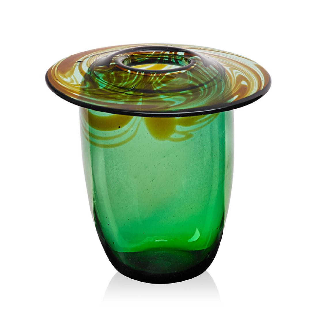 D. CHIHULY; CARPENTER Rare and early glass vase (1 of 2)