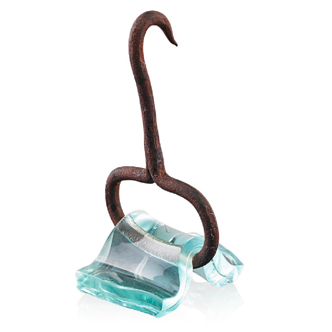 MARY SHAFFER Glass sculpture (1 of 4)