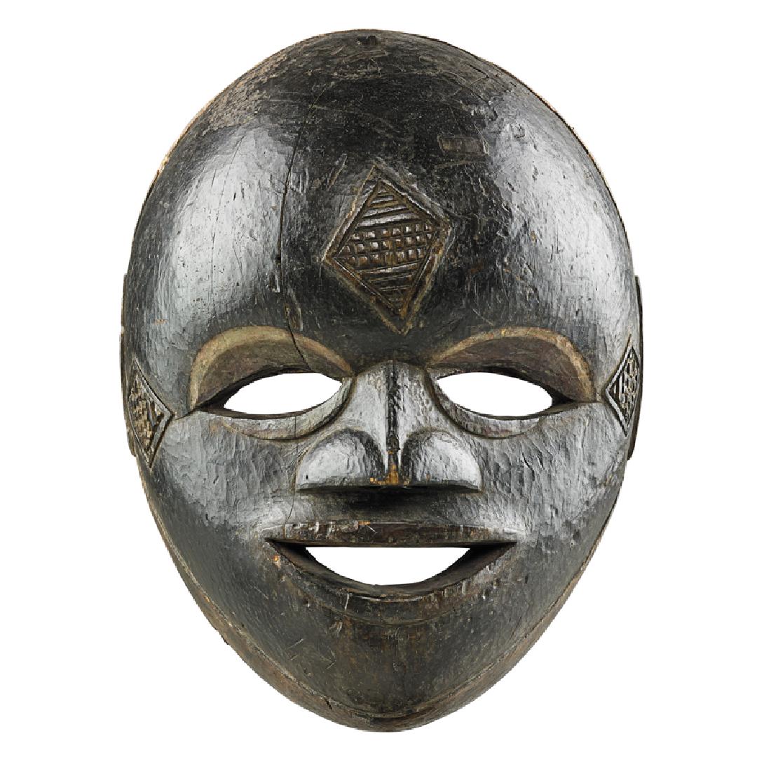 IBIBIO, MASK, NIGERIA (1 of 6)