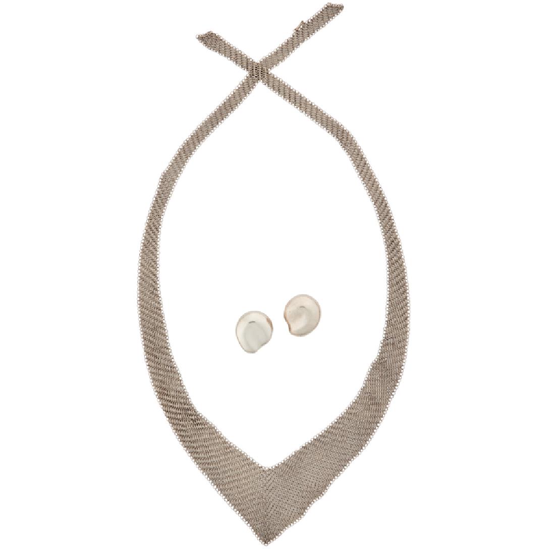 ELSA PERETTI, TIFFANY & CO. STERLING JEWELRY (1 of 1)