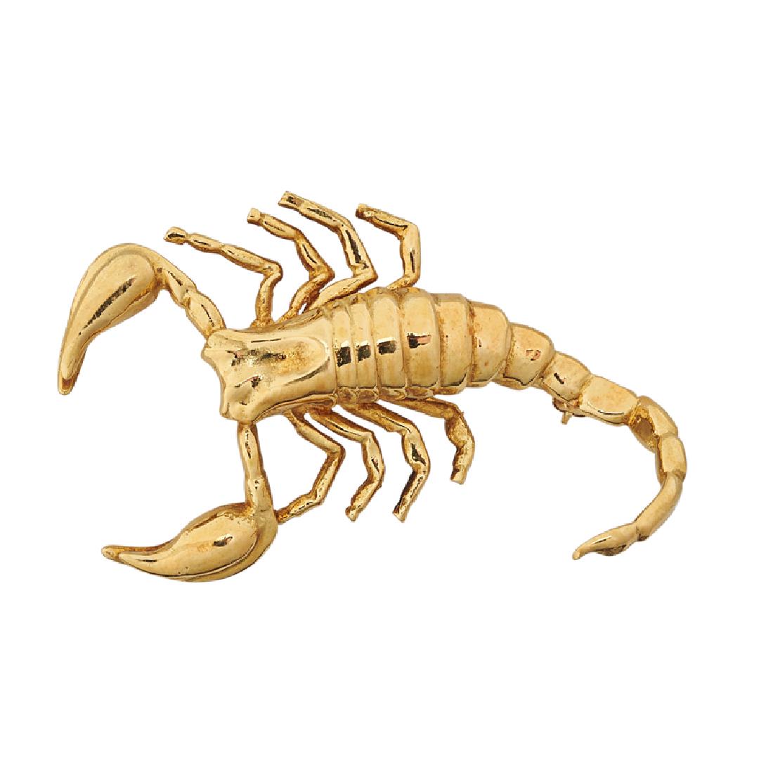YELLOW GOLD SCORPION PENDANT BROOCH (1 of 1)