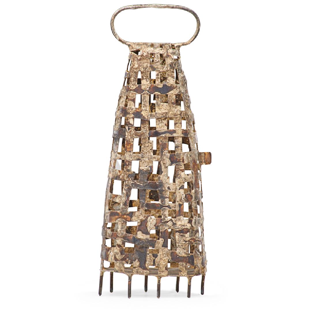 JAY KELLY Small sculpture: JAY KELLY (b. 1961) Small untitled abstract sculpture, California, 2008 Welded metal Unmarked 7 1/4" x 2 3/4" x 1 1/2"