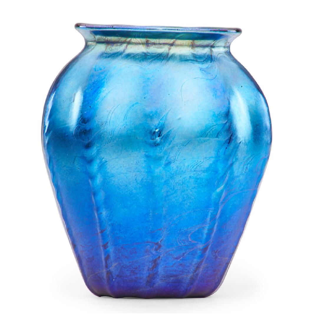 TIFFANY STUDIOS Blue Favrile vase: TIFFANY STUDIOS Blue Favrile ribbed vase, New York, early 20th C. Blown glass Etched L.C. Tiffany - Favrile 1071 4 3/4" x 4"