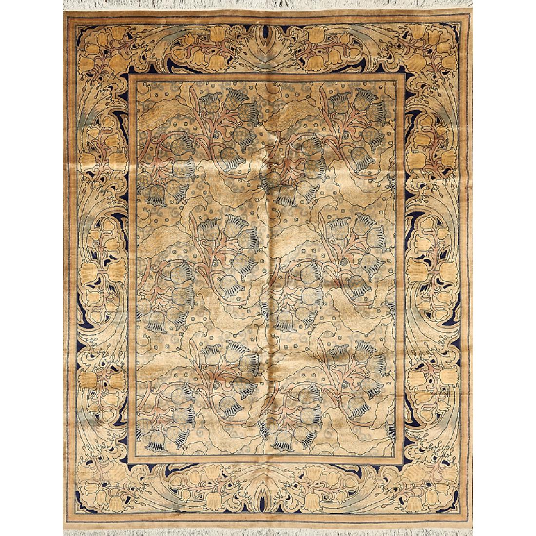 STYLE OF WILLIAM MORRIS: STYLE OF WILLIAM MORRIS Contemporary room-sized wool rug Unmarked 8' x 10'