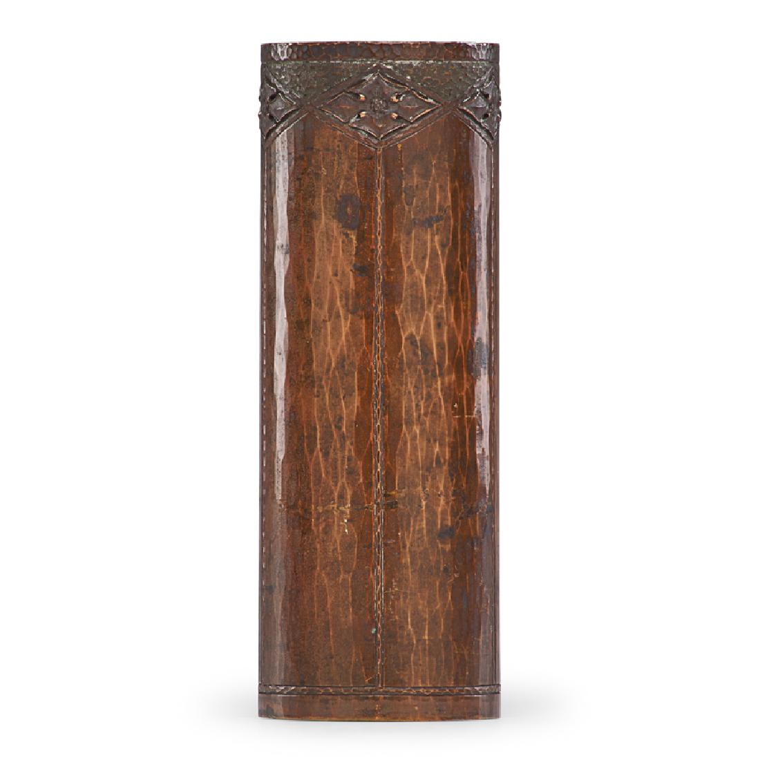 ROYCROFT Vase with dogwood: ROYCROFT Vase with stylized dogwood pattern, East Aurora, NY, ca. 1909-20 Hammered copper, remnants of Italian polychrome Orb and cross mark 7" x 2 1/2"