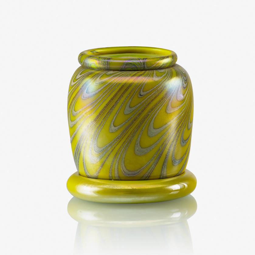 DALE CHIHULY Small early vessel: DALE CHIHULY (b. 1941) Small early vessel made by the artist at The Rhode Island School of Design Blown glass Etched signature 'Chihuly' 5" x 4 1/4" Provenance: Gift of the artist, descended in the fa