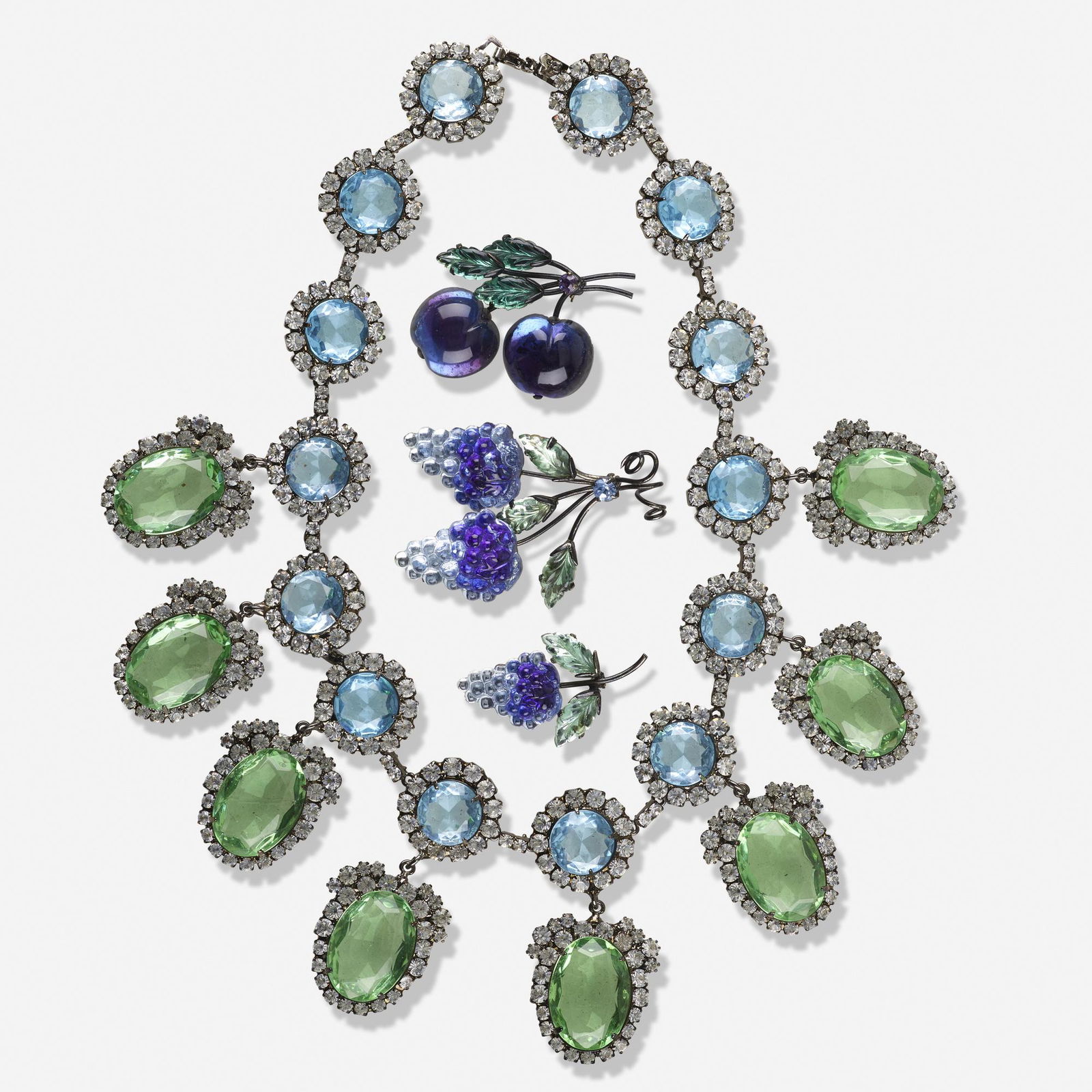 Group of costume jewelry (1 of 3)