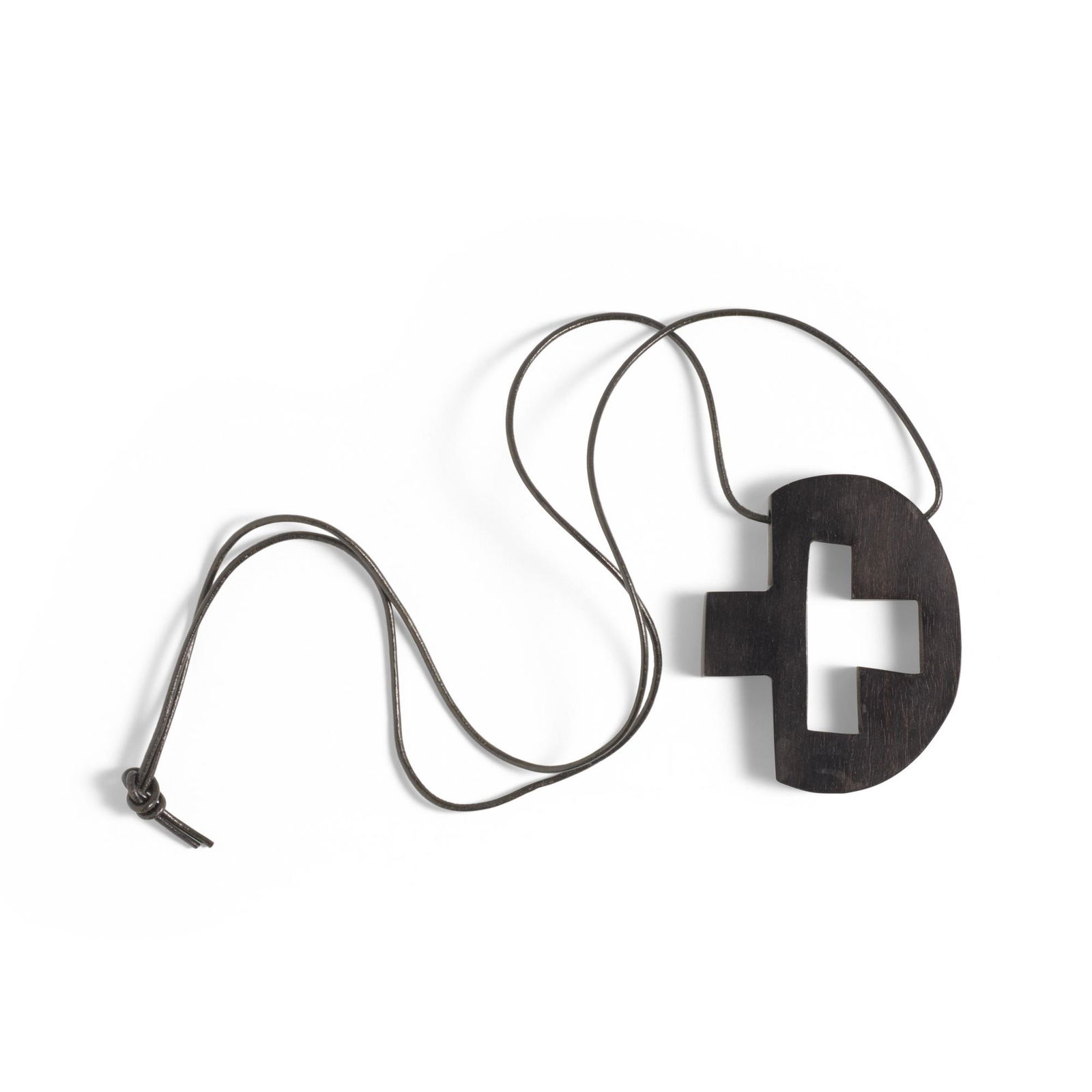 Alexandre Noll, Croix pendant (1 of 1)