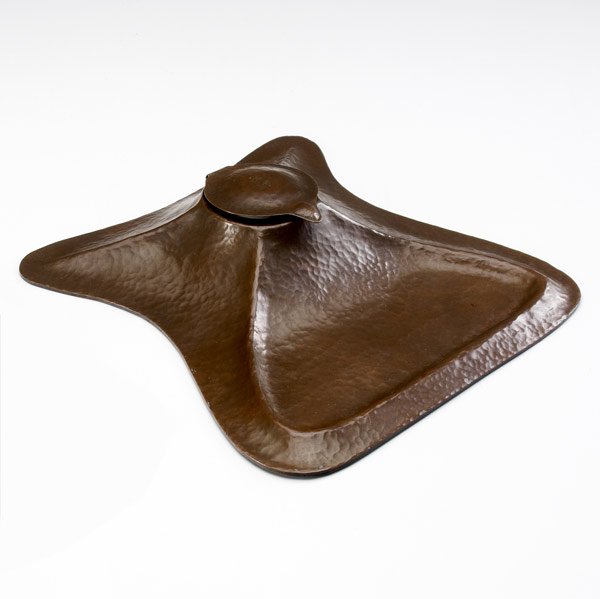 ROYCROFT Hammered copper inkstand