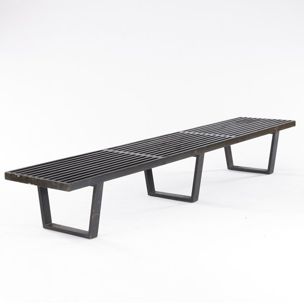 GEORGE NELSON / HERMAN MILLER : GEORGE NELSON / HERMAN MILLER Black slatted bench. 14'' x 92'' x 18 1/2''