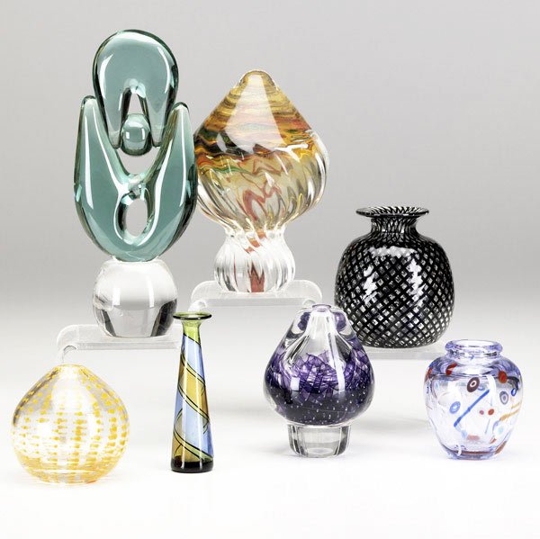 ART GLASS Seven art glass vases / sculptures.: ART GLASS Seven assorted art glass vases/sculptures, 1987-1996, by Gary Beecham, Christine Barney, Kathleen Mulcahy, Peter Greenwood, Kurt Wallstab, James Clarke, and Vincent Olmstead. All marked. Lar